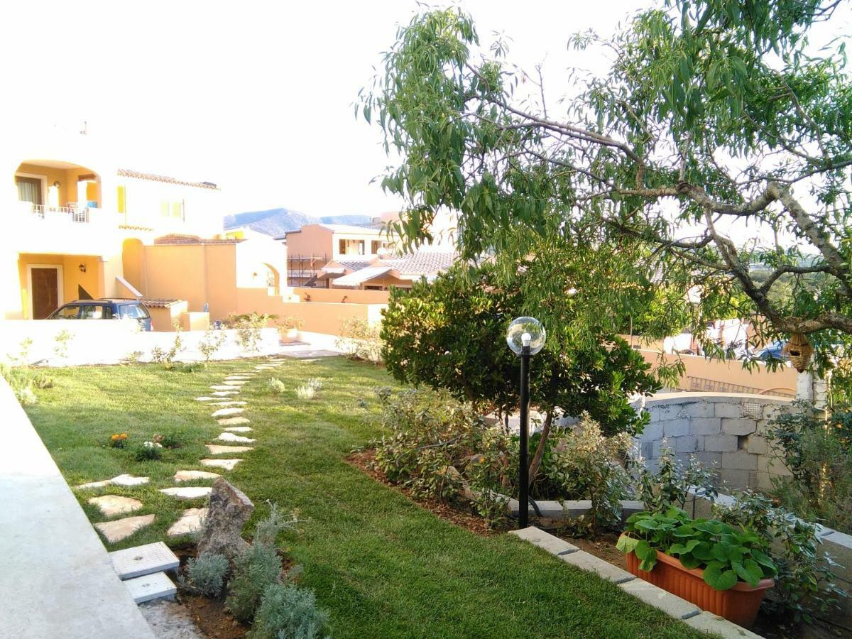 Ferienwohnung Residenza Le Maree Murta Maria Exterior foto